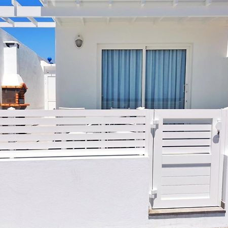 Luxury Apartment On The Beach Playa Honda  Bagian luar foto