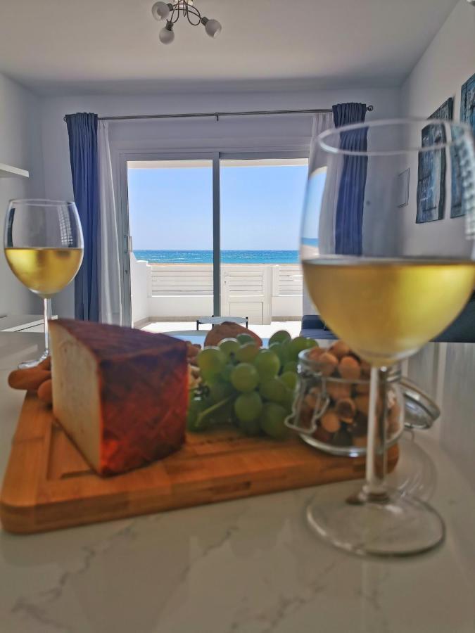 Luxury Apartment On The Beach Playa Honda  Bagian luar foto
