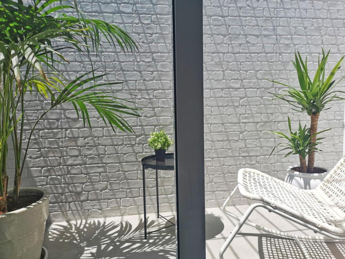 Luxury Apartment On The Beach Playa Honda  Bagian luar foto