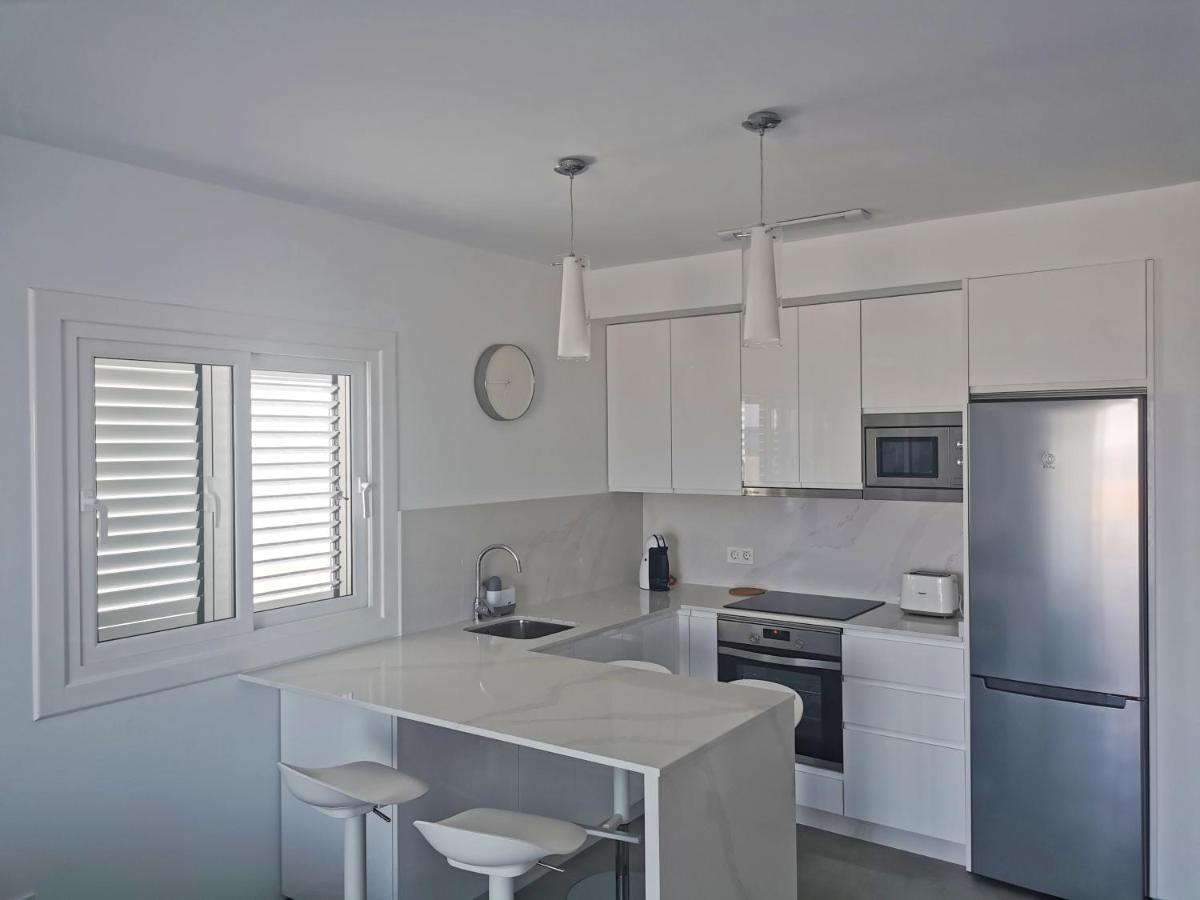 Luxury Apartment On The Beach Playa Honda  Bagian luar foto