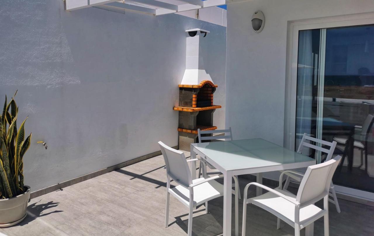 Luxury Apartment On The Beach Playa Honda  Bagian luar foto